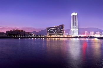 深圳蛇口希尔顿南海酒店酒店夜景图片
