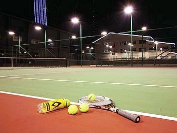 上海华凯华美达广场酒店室外网球场