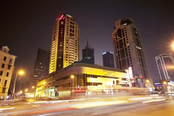 上海齐鲁万怡大酒店外景图片