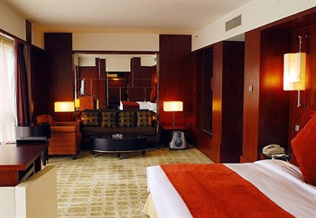 北京昆泰嘉华酒店豪华套房-卧室