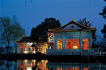 杭州西湖国宾馆（西湖第一名园）外观图片