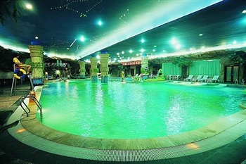 北京世纪金源香山商旅酒店游泳池