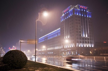 北京湖南大厦夜景外观图片
