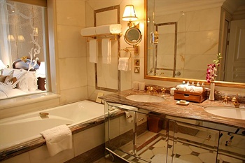 北京励骏酒店豪华套房-洗手间