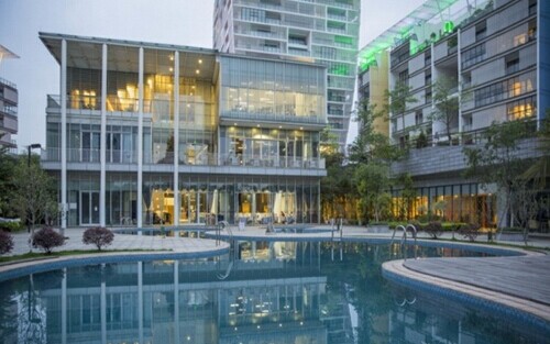 广州香雪国际酒店公寓泳池