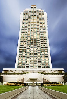 上海波特曼丽思卡尔顿酒店酒店外观图片