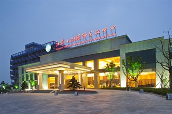 江苏云湖国际会议中心（宜兴）酒店大门图片
