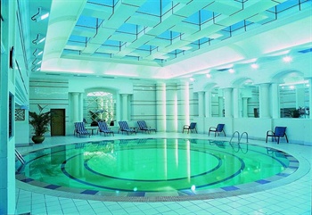 北京名人国际大酒店游泳池