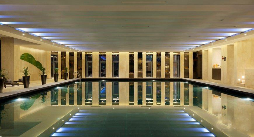 西安高新希尔顿酒店游泳池