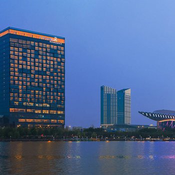 苏州吴江盛虹万丽酒店酒店外观图片