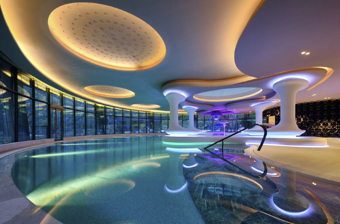 上海佘山世茂洲际酒店（深坑酒店）游泳池
