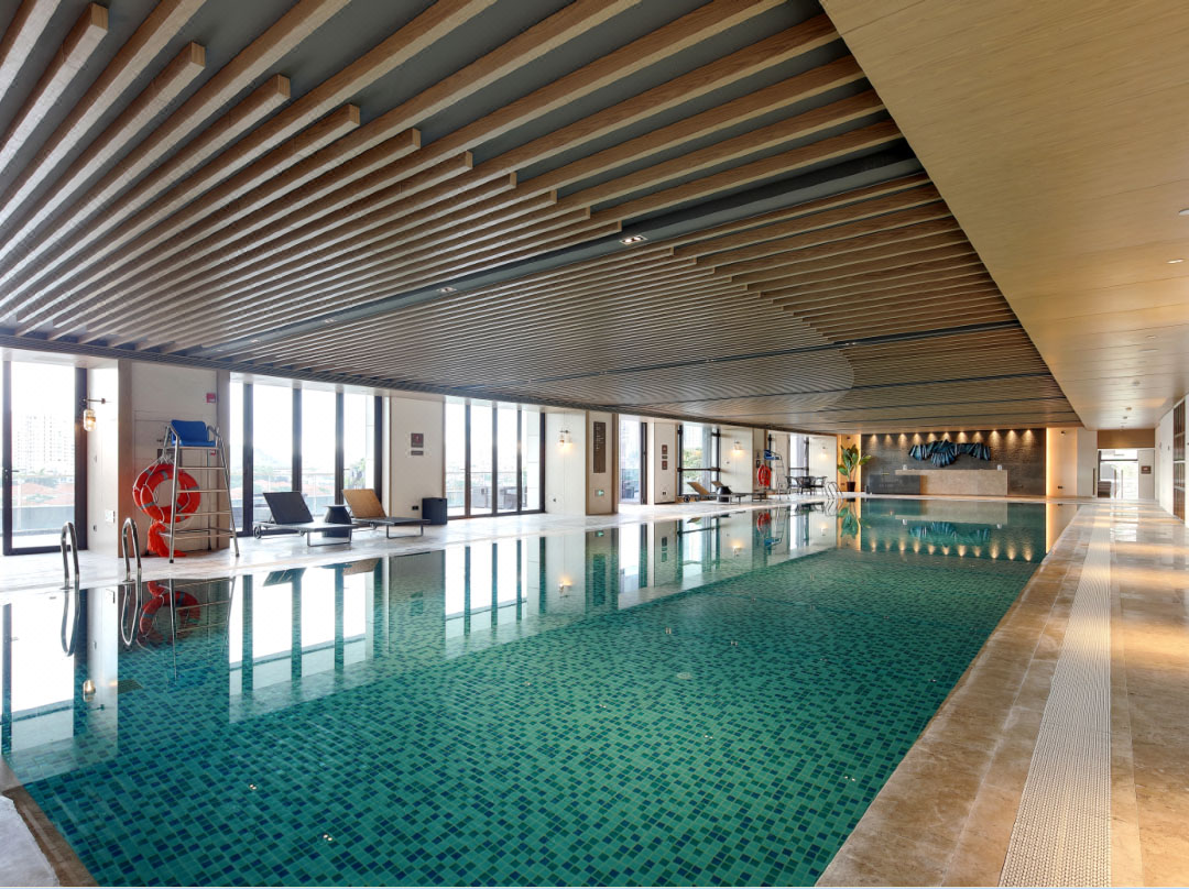 东莞东城国际酒店游泳池