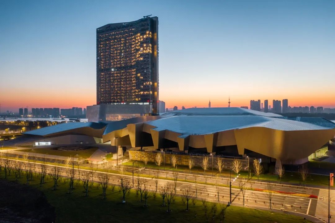 南京扬子江国际会议中心酒店外观图片