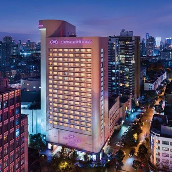上海银星皇冠假日酒店酒店外观图片